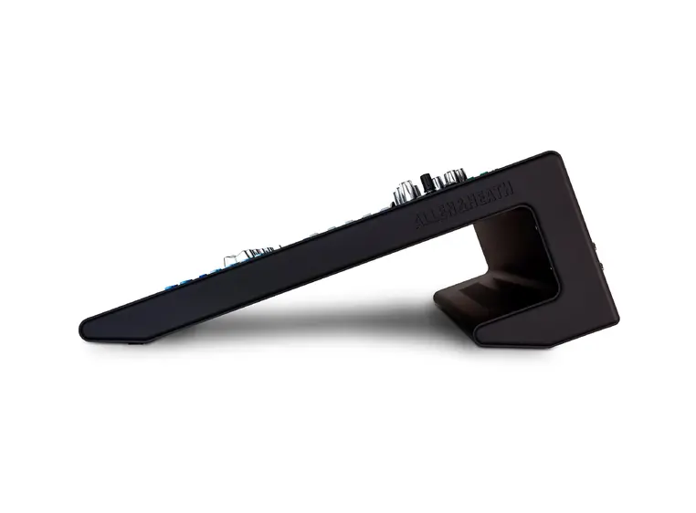 A&H Qu-24 Chrome Digital mikser 24 Mic/Line- 3st-4FX-20 MIX-2Matrix 